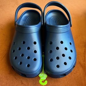 Navy CROCS mens size 12 NWT!